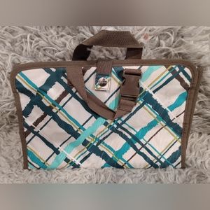 Thirty-one fold out bag